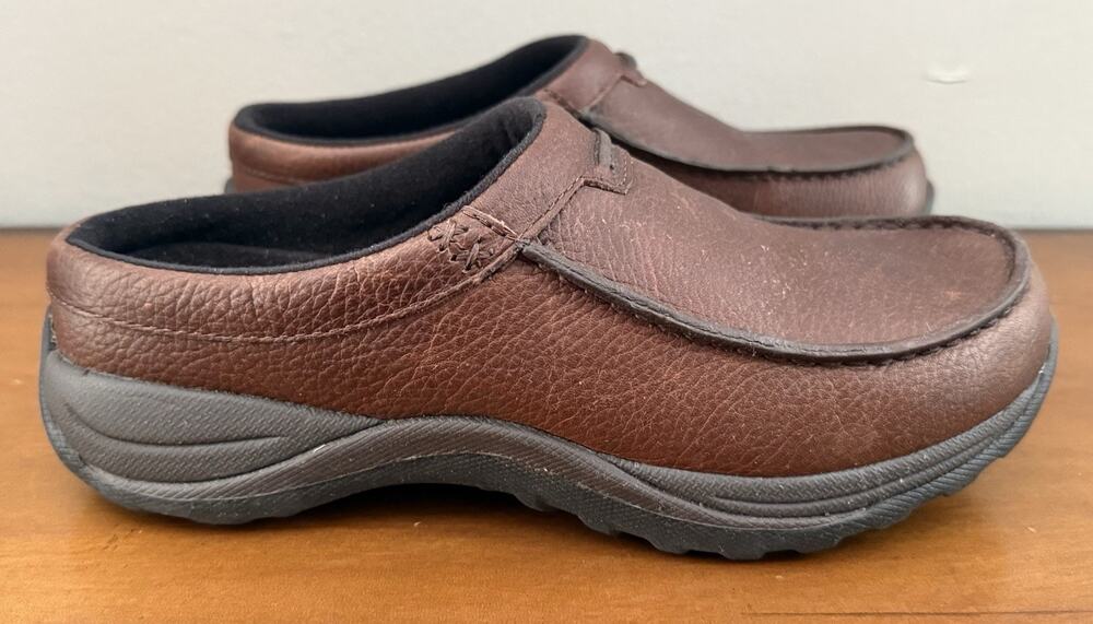 LL Bean Comfort Moc 2 Clogs Brown Pebble Leather Slip On Shoes Men’s Size 7 Med